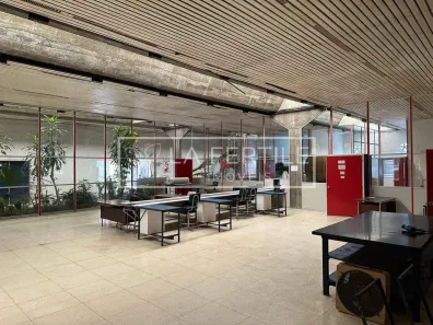 Ponto Comercial para alugar, 1050m² no Dom Rodrigo, São José dos Pinhais