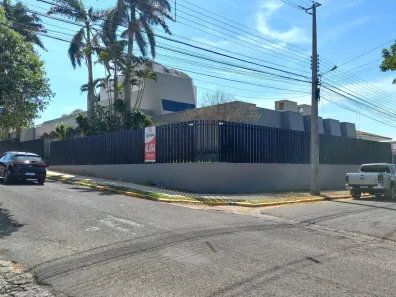com 4 Quartos para alugar, 549m² no Jardim Paulista, Presidente Prudente