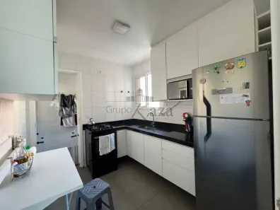 Apartamento com 2 Quartos para alugar, 75m² no Jardim das Indústrias, São José dos Campos