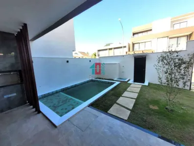 Casa de Condomínio com 4 Quartos à venda, 247m² no Vargem Pequena, Rio de Janeiro