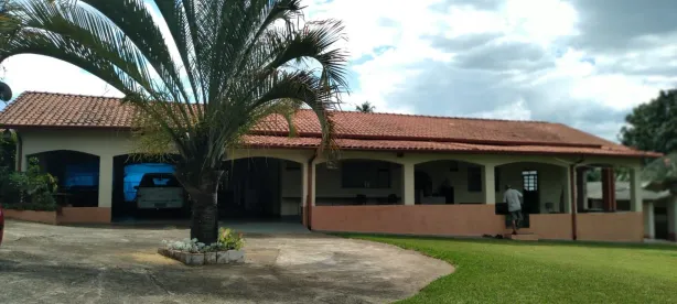 Fazenda/Sítio com 2 Quartos à venda, 300m² no Centro, Charqueada