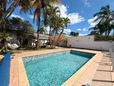 Casa com 5 Quartos à venda, 596m² no São Luiz, Belo Horizonte