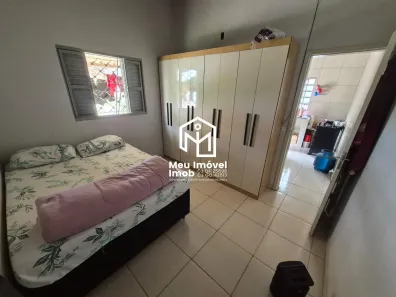 Casa com 3 Quartos à venda, 75m² no Parque Estrela Dalva III, Luziânia