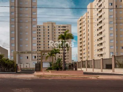 Apartamento com 2 Quartos para alugar, 55m² no Gávea, Uberlândia