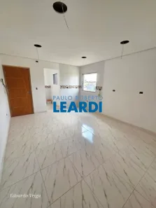 Apartamento com 2 Quartos à venda, 48m² no Parque das Nações, Santo André