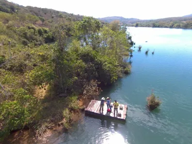 Fazenda/Sítio com 3 Quartos à venda, 24200m² no Área Rural de Uberlândia, Uberlândia