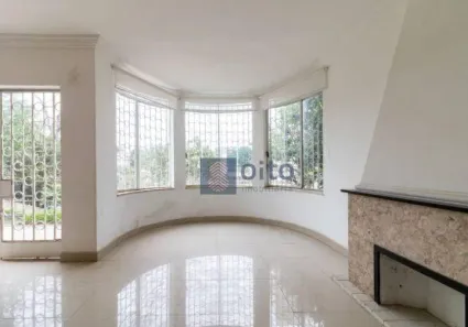 Casa com 4 Quartos para alugar, 420m² no Pacaembu, São Paulo