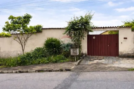 Casa com 3 Quartos à venda, 85m² no Jardim Montreal - 1ª Seção, Ibirité