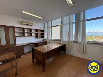 Sala Comercial para alugar, 74m² no Centro, Florianópolis