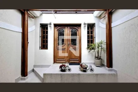 Casa com 3 Quartos à venda, 200m² no Vila Nivi, São Paulo