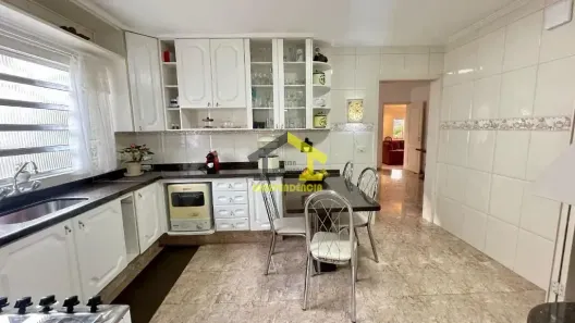 Casa com 3 Quartos à venda, 380m² no Jardim Santa Rosa, Itatiba