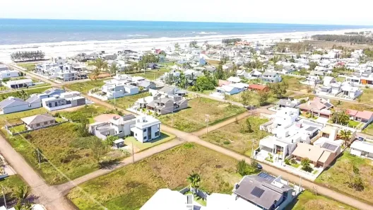 Lote/Terreno à venda, 300m² no Balneário Rosa do Mar, Passo de Torres