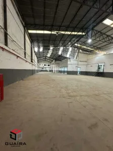 Galpão/Depósito/Armazém para alugar, 1700m² no Campestre, Santo André