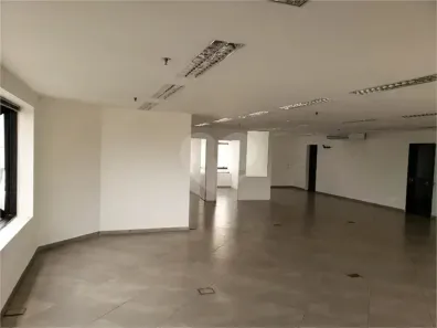 Sala Comercial à venda, 90m² no Água Branca, São Paulo