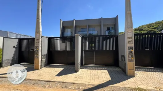 Sobrado com 2 Quartos à venda, 82m² no Badenfurt, Blumenau