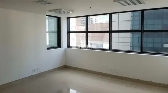 Sala Comercial à venda, 31m² no Cerqueira César, São Paulo