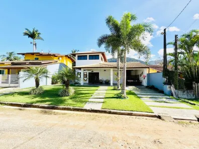 Casa de Condomínio com 5 Quartos à venda, 158m² no Lagoinha, Ubatuba