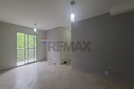 Apartamento com 3 Quartos para alugar, 56m² no Irajá, Rio de Janeiro