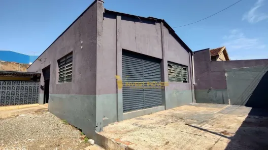 Galpão/Depósito/Armazém à venda, 340m² no Paulista, Londrina