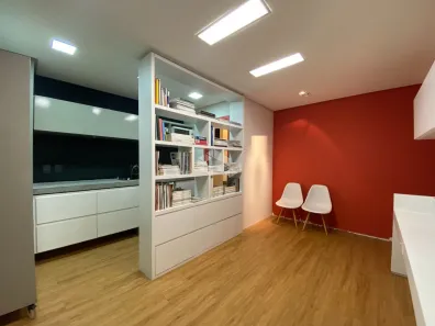 Sala Comercial à venda, 28m² no Menino Deus, Porto Alegre