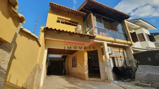 Sobrado com 3 Quartos à venda, 170m² no Mato Grande, Canoas