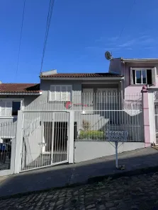 Casa com 2 Quartos para alugar, 130m² no São Giácomo, Caxias do Sul