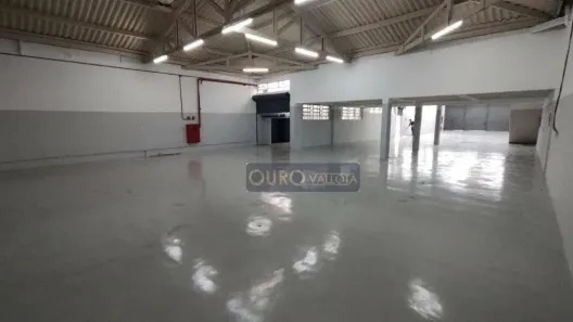 Galpão/Depósito/Armazém para alugar, 750m² no Quarta Parada, São Paulo