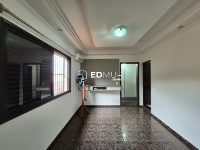 Sobrado com 4 Quartos à venda, 150m² no Vila Camilópolis, Santo André