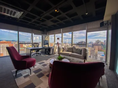Sala Comercial à venda, 89m² no Rio Branco, Porto Alegre