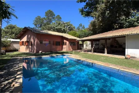 Fazenda/Sítio com 4 Quartos à venda, 345m² no Week-end, Jarinu