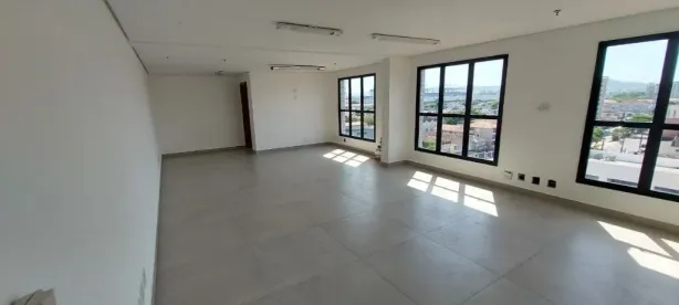 Sala Comercial para alugar, 68m² no Aparecida, Santos