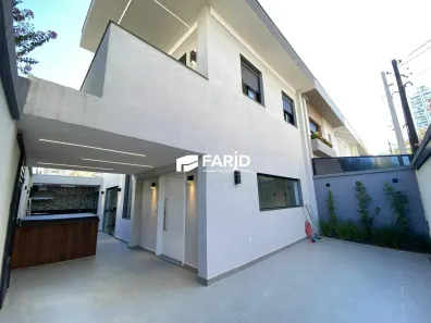 Casa com 3 Quartos à venda, 147m² no Ponta da Praia, Santos