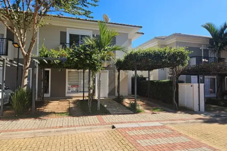 Casa de Condomínio com 3 Quartos para alugar, 146m² no Parque Xangrilá, Campinas