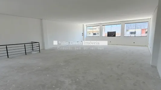 Galpão/Depósito/Armazém à venda, 368m² no Wanel Ville, Sorocaba