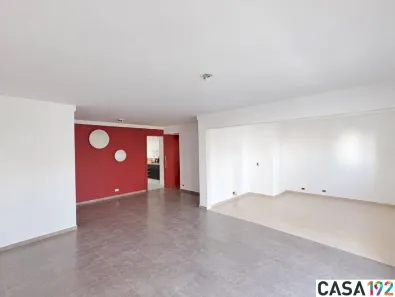 Apartamento com 2 Quartos para alugar, 130m² no Campo Belo, São Paulo