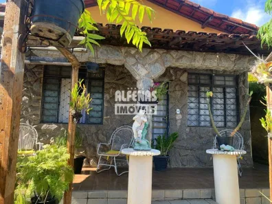 Casa com 3 Quartos à venda, 120m² no Bela Vista, Contagem