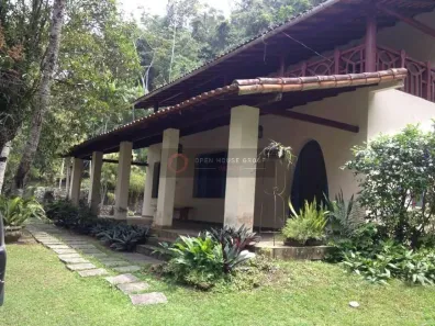 Casa de Condomínio com 4 Quartos à venda, 200m² no Muriqui, Niterói