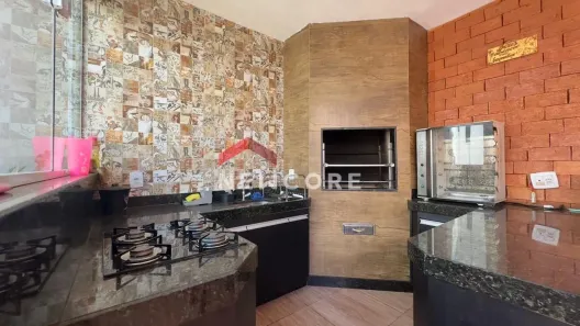 Casa com 4 Quartos à venda, 222m² no Laranjeiras, Uberlândia