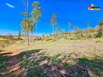Lote/Terreno à venda, 90000m² no Marilândia, Itapecerica