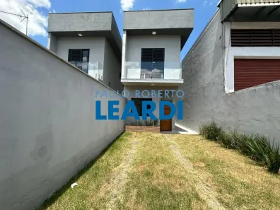 Sobrado com 3 Quartos à venda, 120m² no Cidade Nova Arujá, Arujá