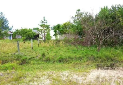 Lote/Terreno à venda, 300m² no Centro, Arroio do Sal