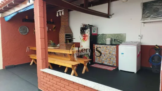 Casa com 2 Quartos à venda, 115m² no Salto de São José, Salto