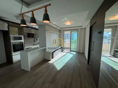 Apartamento com 3 Quartos à venda, 96m² no Barreiros, São José