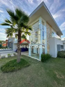 Casa com 5 Quartos à venda, 230m² no Ninho Verde II, Pardinho