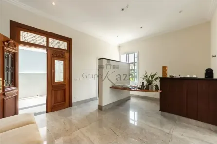 Sobrado com 4 Quartos à venda, 700m² no Morumbi, São Paulo