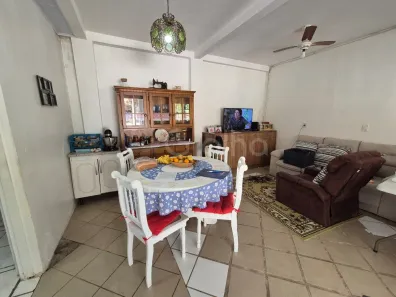 Casa com 2 Quartos à venda, 86m² no Agronômica, Florianópolis