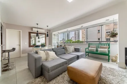 Apartamento com 3 Quartos à venda, 106m² no Passo da Areia, Porto Alegre