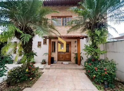 Sobrado com 4 Quartos à venda, 269m² no Tremembé, São Paulo