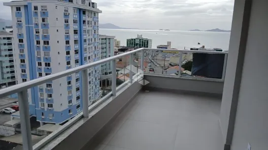 Apartamento com 2 Quartos à venda, 93m² no Barreiros, São José