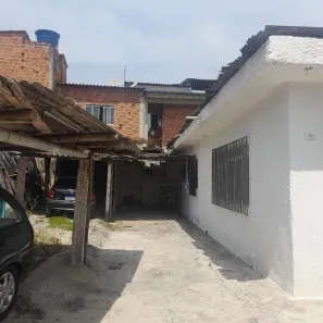 Casa com 2 Quartos para alugar, 90m² no Jardim Zaira, Mauá